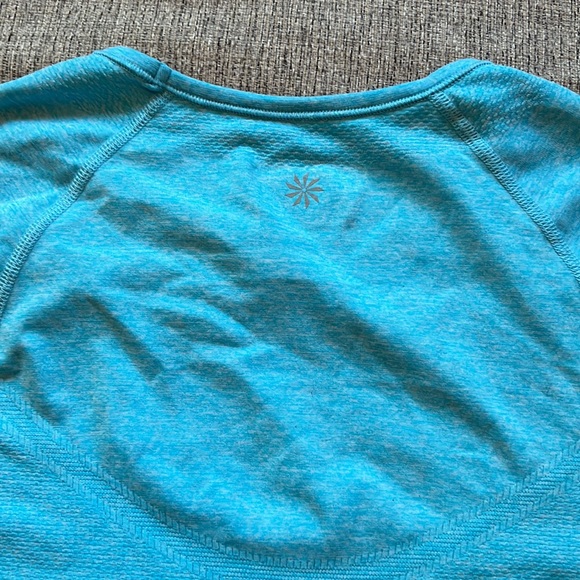 Athleta stretchy top medium - Picture 4 of 4
